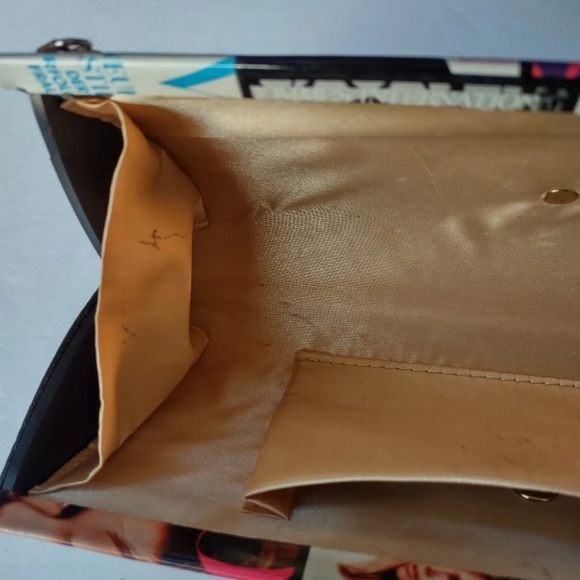 Vintage Vouge Magazine clutch/crossbody baguette . - Picture 7 of 13